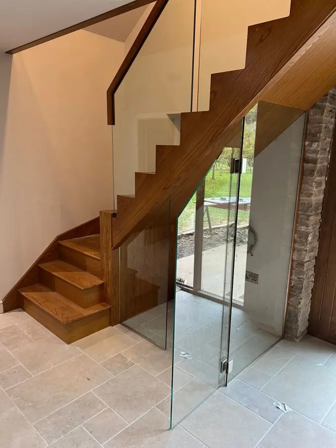 glass-under-stairs-storage